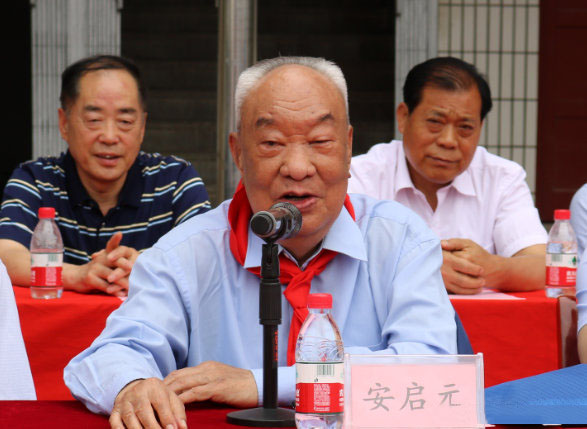 ɽ��ʡ����֮�ǽ�������ᰮ�ľ�����ʽ��������������ܫСѧ����