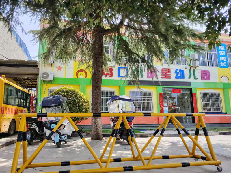 ��ڽְ�������С�����׶�԰