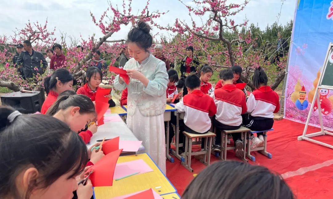 非遗启智慧 桃李润童心
