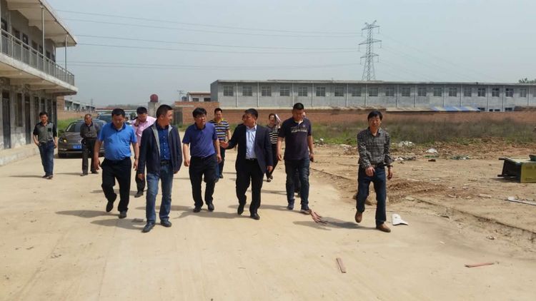 2e076d2f3bac479b990196928d3e3ee0.jpg 2e076d2f3bac479b990196928d3e3ee0.jpg