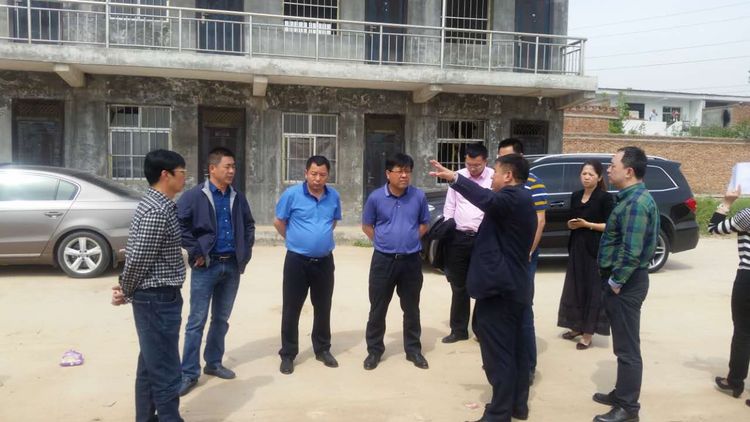 b7107e7df62a48bf825d6e88db257c96.jpg b7107e7df62a48bf825d6e88db257c96.jpg