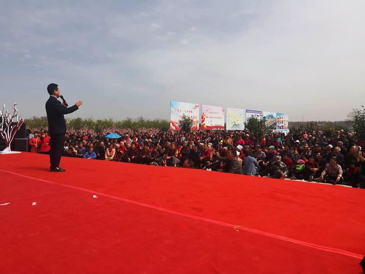 �����󳤰������������ݳ� ����һ����ͻ�������