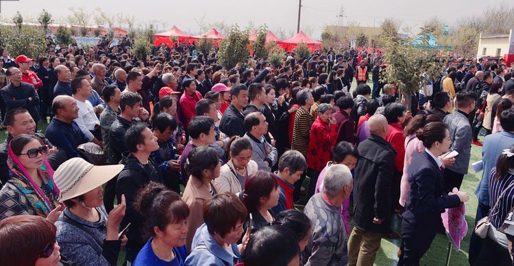 �����󳤰������������ݳ� ����һ����ͻ�������