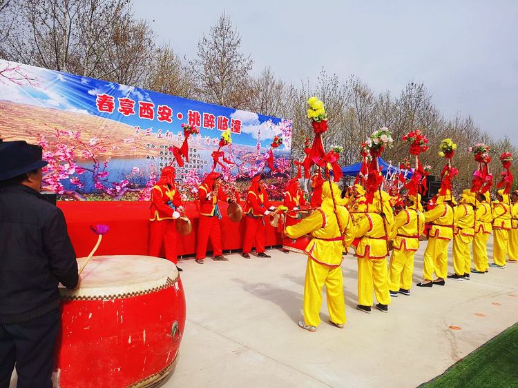 �����󳤰������������ݳ� ����һ����ͻ�������