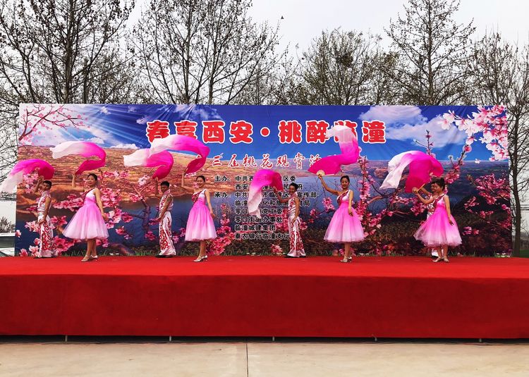 �����󳤰������������ݳ� ����һ����ͻ�������